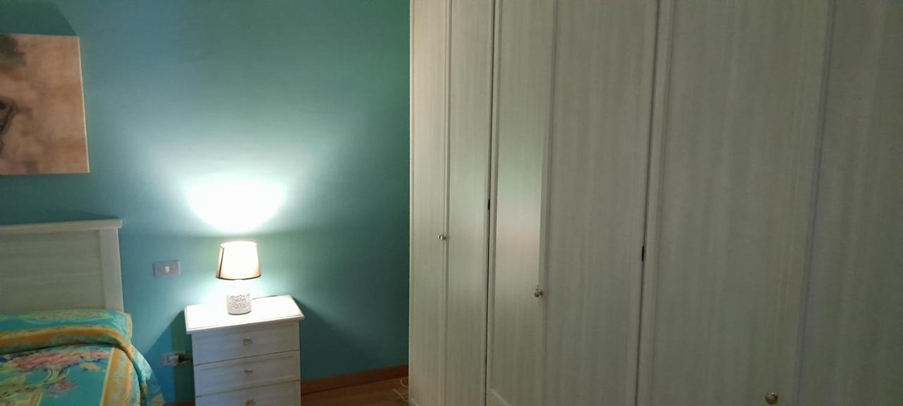 Via Genova Apartment Олбия Екстериор снимка