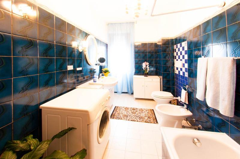 Via Genova Apartment Олбия Екстериор снимка