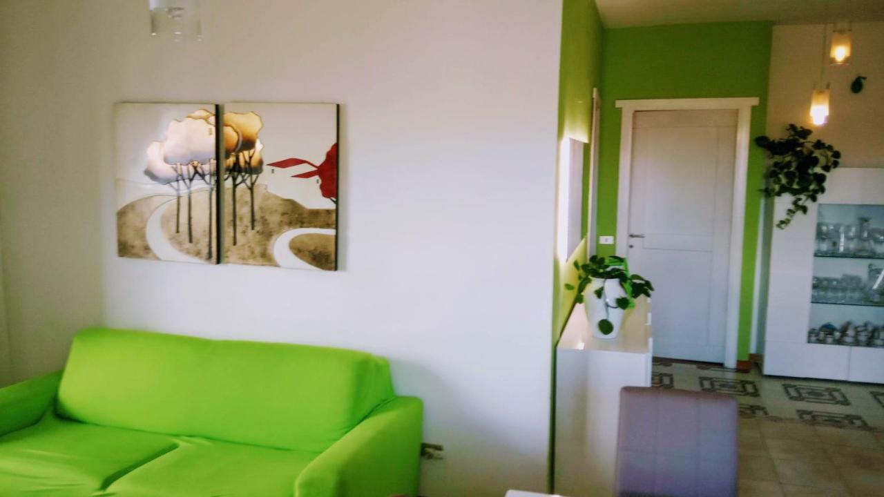 Via Genova Apartment Олбия Екстериор снимка