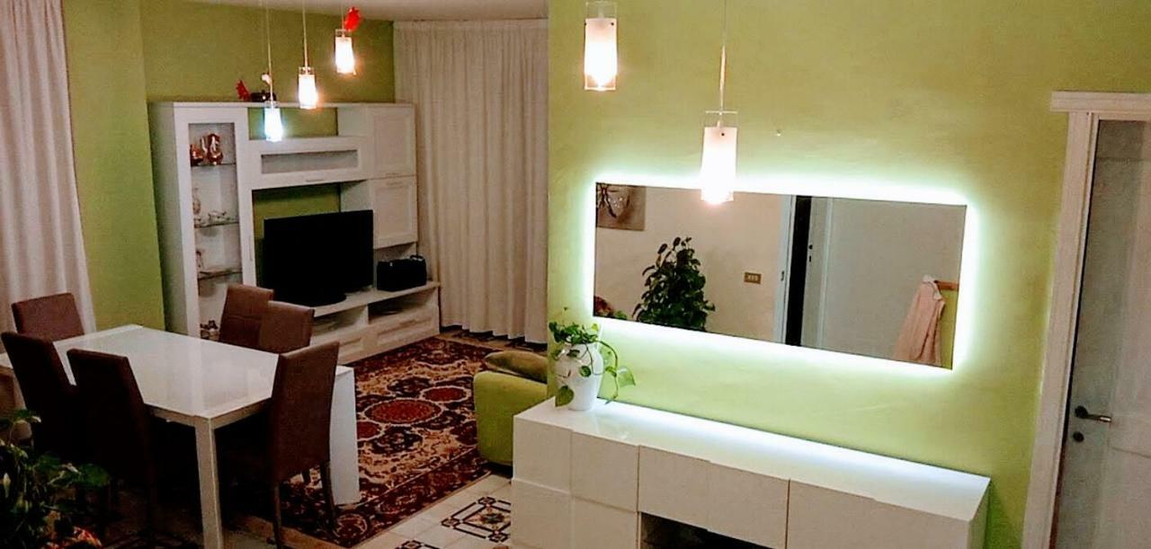 Via Genova Apartment Олбия Екстериор снимка